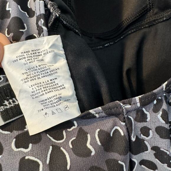 Miraclesuit Purr Fection Oceanus Gray Black Scoop Back One Piece Swimsuit 14 - Picture 4 of 7